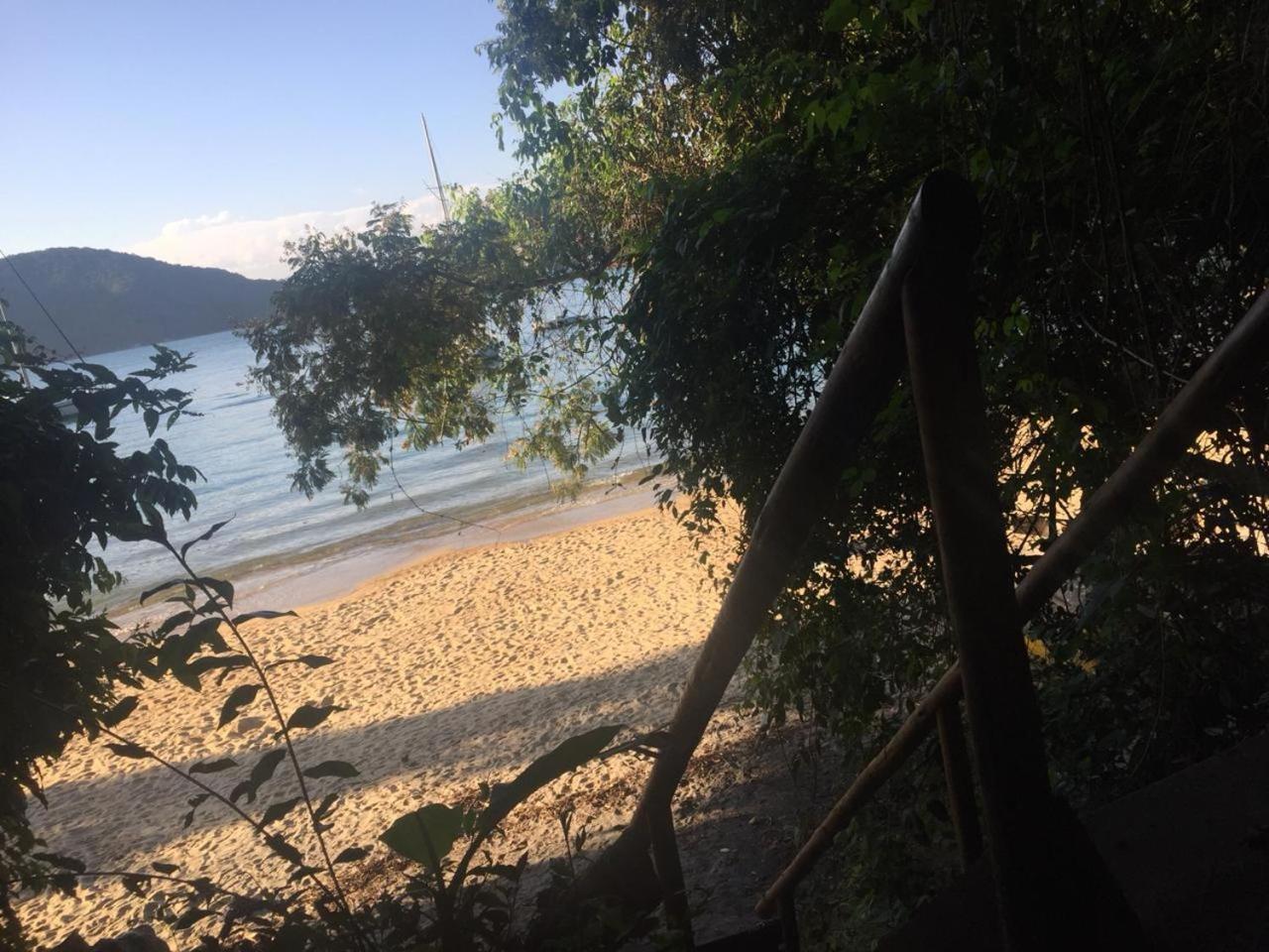 Praia Comprida Flats Abraão Esterno foto